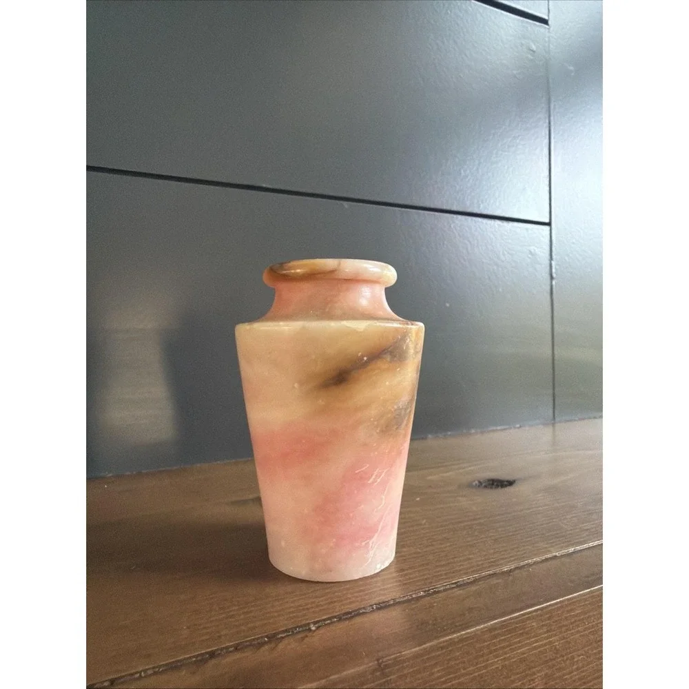 VTG Marked Italy Italian Pink Onyx Marble Mini Vase Carved Stone Italy 3.5